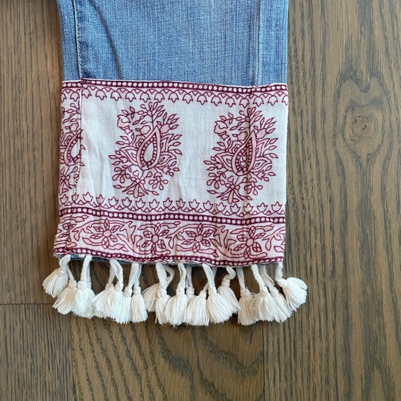 Anthropologie Pilcro and The Letterpress Hyphen Tassel Cropped Jeans Size 30 - Picture 3 of 7